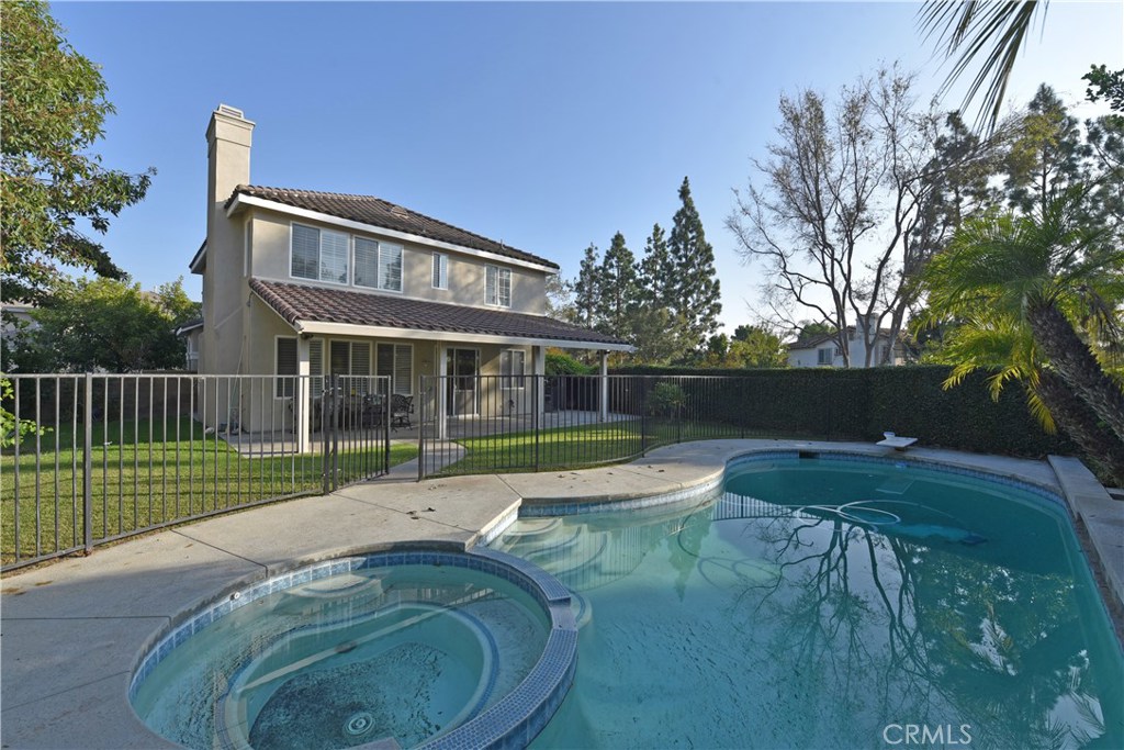 24 Silveroak Irvine, CA 92620 - Photo 61 of 64