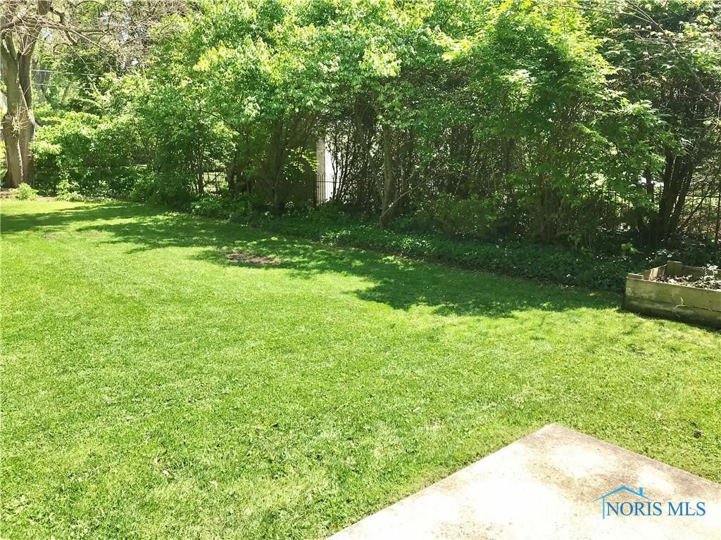 2452 Orchard Road Toledo, OH 43606 - Photo 17 of 17 Gallery Image 17