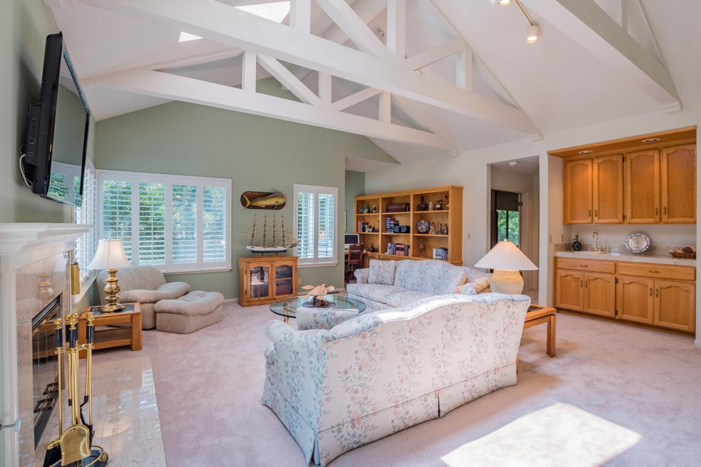 277 Dry Creek Road Aptos, CA 95003 - Photo 8 of 37 Gallery Image 8