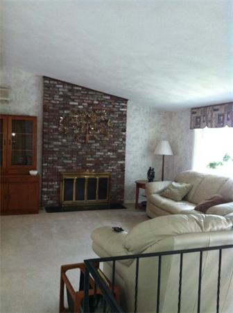 19 Femia Road Framingham, MA 01701 - Photo 3 of 21 Gallery Image 3