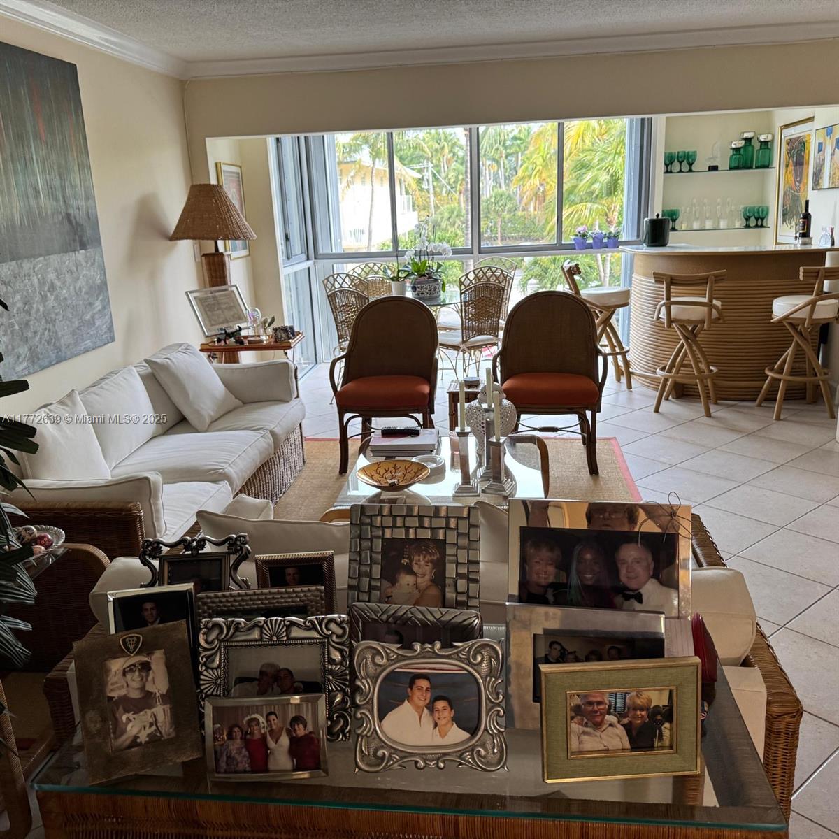 550 Ocean Drive, Unit 3C Key Biscayne, FL 33149 - Photo 1 of 10