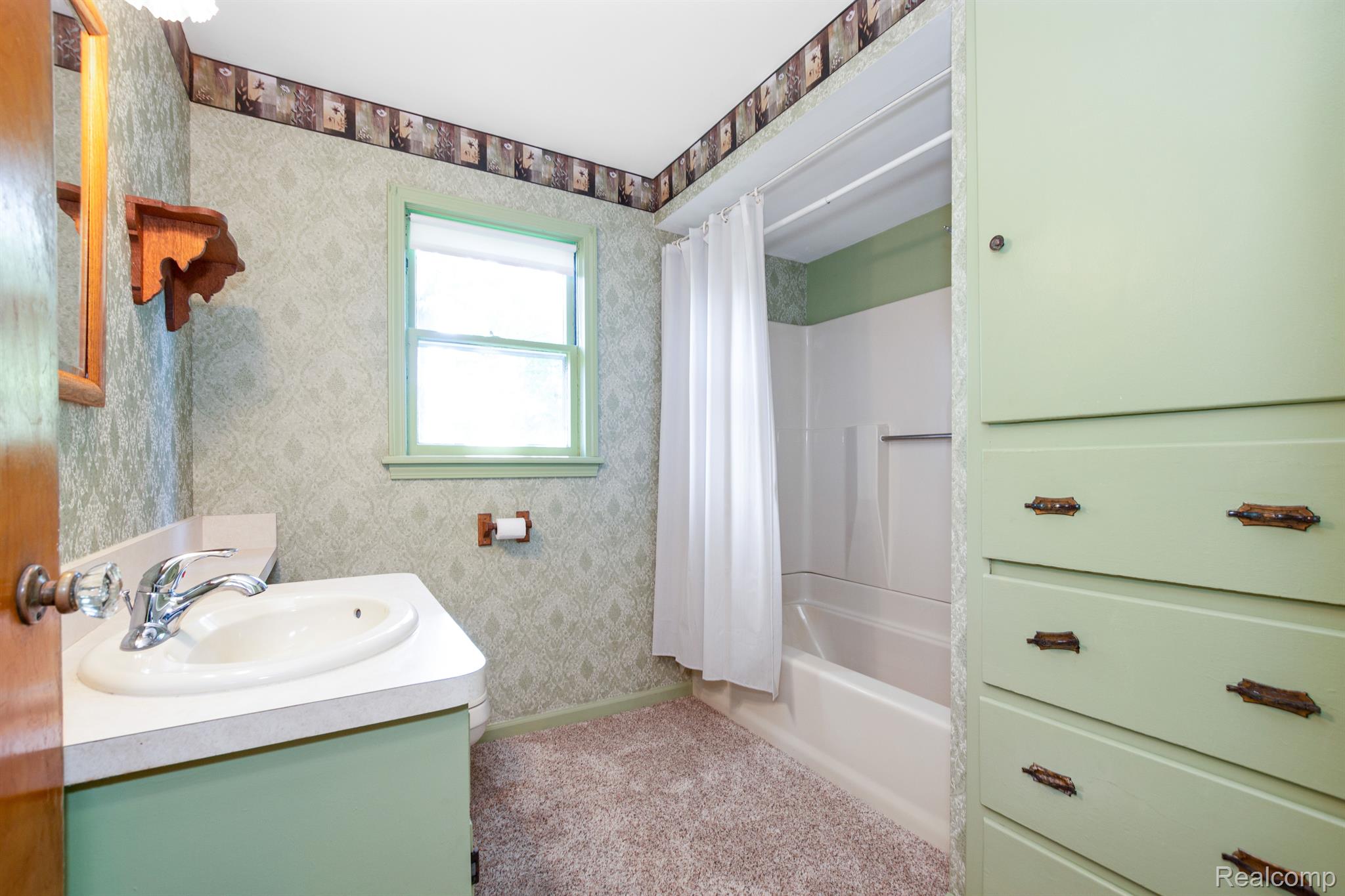 970 South Lapeer Road Oxford, MI 48371 - Photo 12 of 31 Gallery Image 12