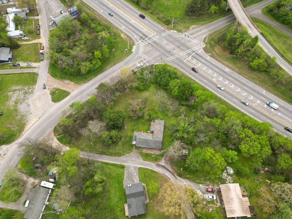 705 Park City Road Rossville, GA 30741 - Photo 3 of 10 705ParkCity-3