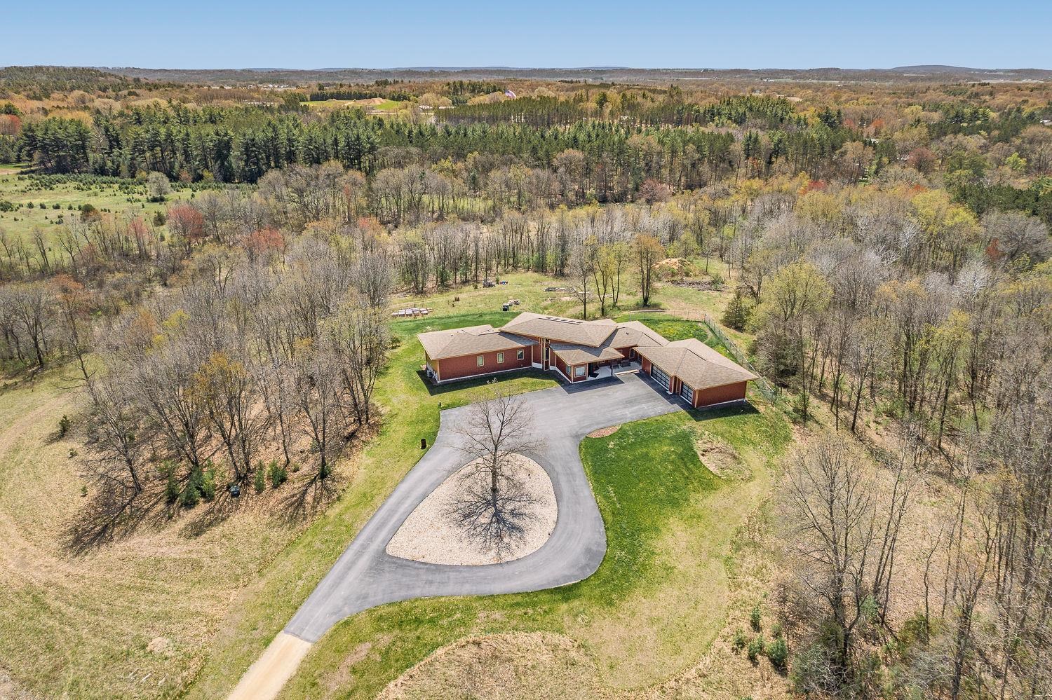 E7521 North Reedsburg Road Reedsburg, WI 53959 - Photo 71 of 84