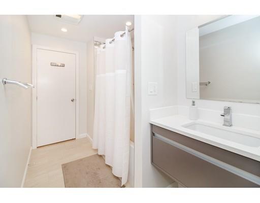27 Parkvale Road Needham, MA 02492 - Photo 15 of 29 Gallery Image 15