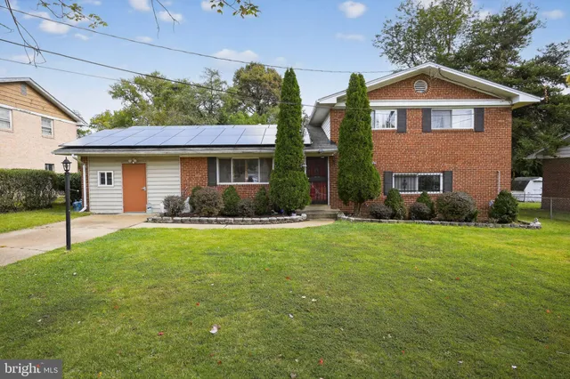 $405,000 | 6702 Berkshire Drive, Temple Hills, MD 20748