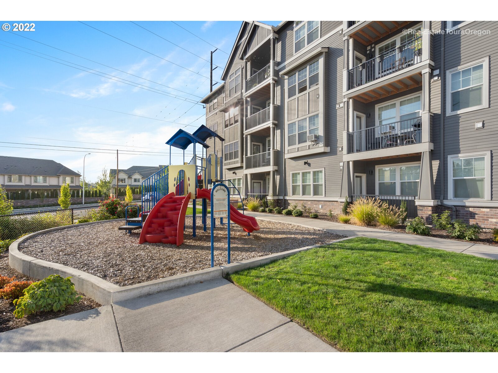 17137 Southwest Appledale Road, Unit 303 Beaverton, OR 97007 - Photo 29 of 32 Gallery Image 29
