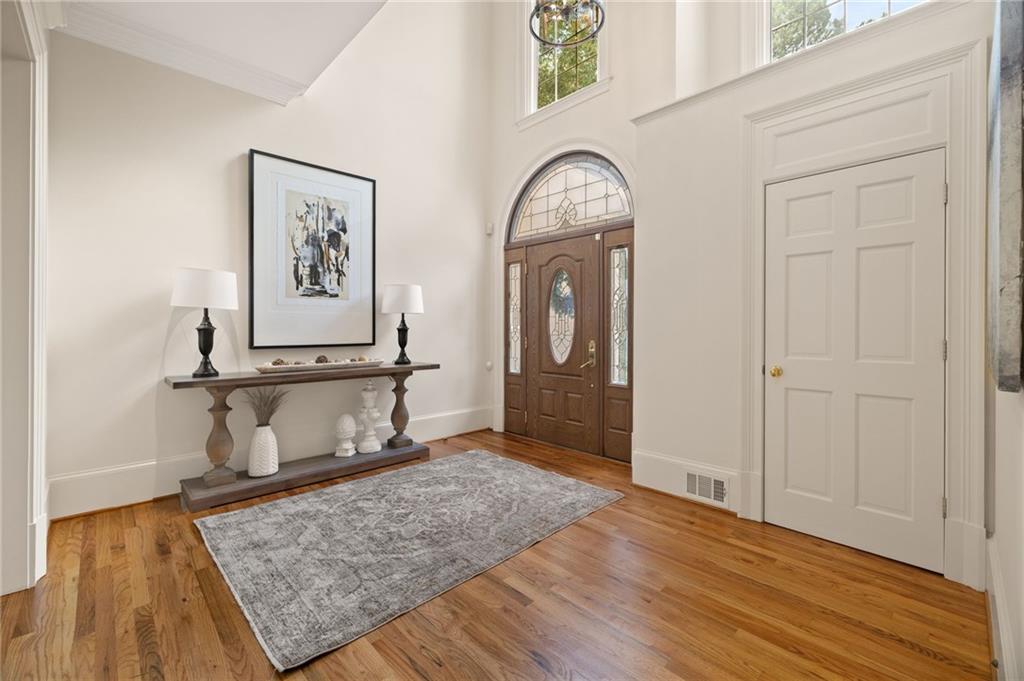 1020 Ven Villa Road Marietta, GA 30062 - Photo 13 of 84 Gallery Image 13