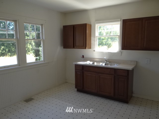 17626 Elliott Road Snohomish, WA 98296 - Photo 11 of 25