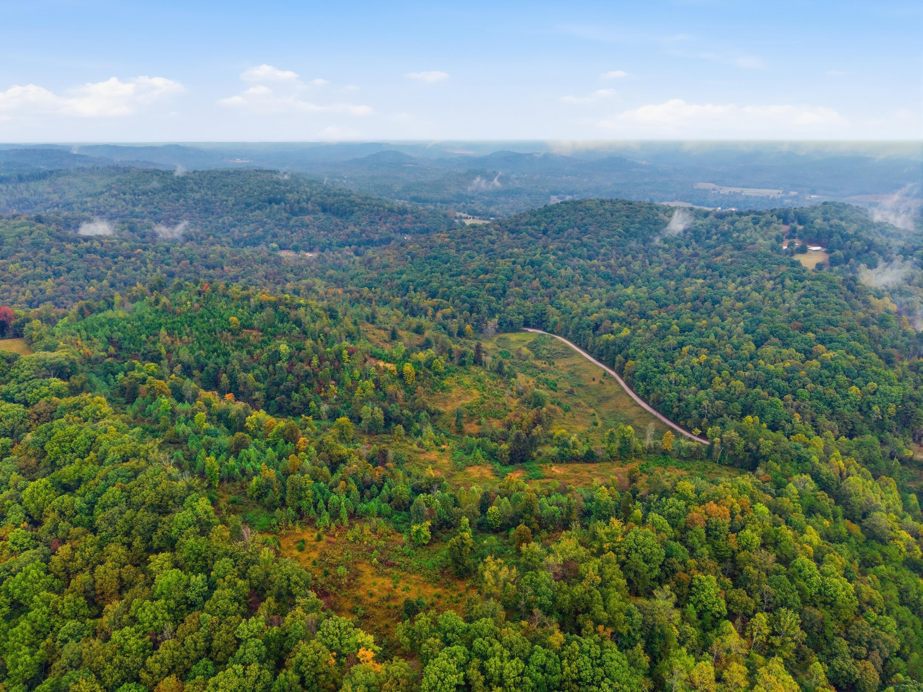 2000 Drum Road Somerset, KY 42501 - Photo 10 of 13 dji_20261002174502_0619_d