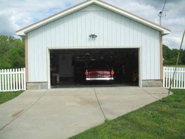 1867 Bethbirei Road Lewisburg, TN 37091 - Photo 4 of 20 NO YOU ARE NOT SEEING DOUBLE..... THIS IS THE DETACHED 2 CAR GARAGE THAT IS HEATED