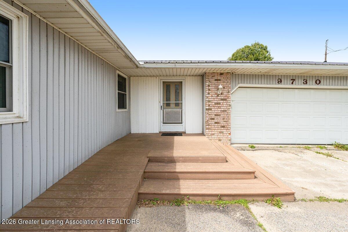 9730 South Luce Road Perrinton, MI 48871 - Photo 5 of 42 DSC02692 (1)