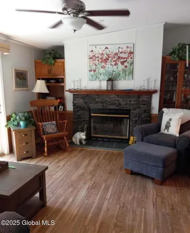 $287,000 | 8 South 40th Road, Hadley, NY 12835