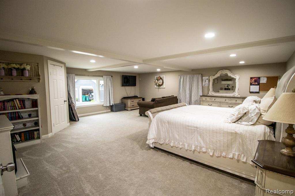 4585 East Burt Road Birch Run, MI 48415 - Photo 25 of 98
