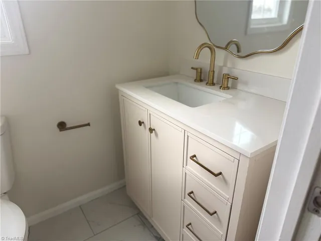 $2,000 | 4501 Thomasville Road, Winston-Salem, NC 27107