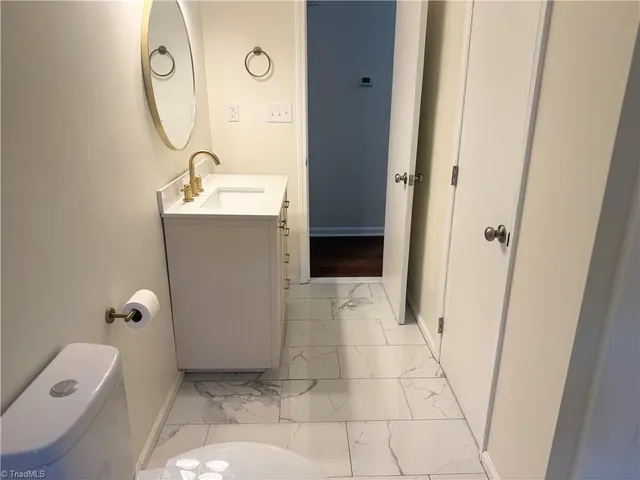 $2,000 | 4501 Thomasville Road, Winston-Salem, NC 27107