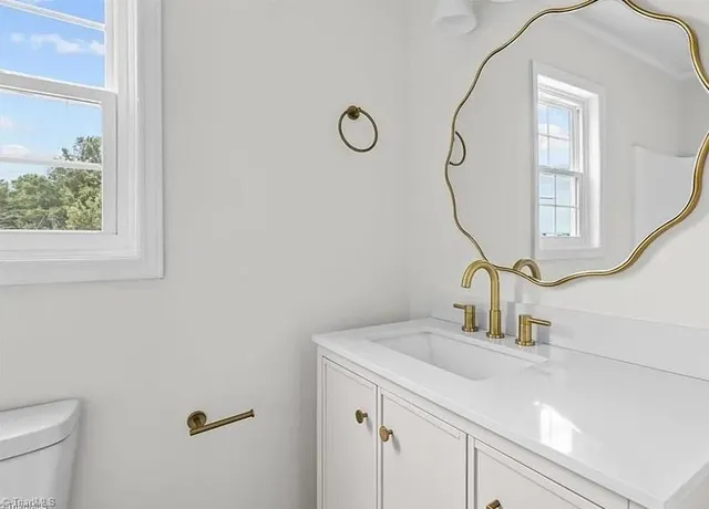 $2,000 | 4501 Thomasville Road, Winston-Salem, NC 27107