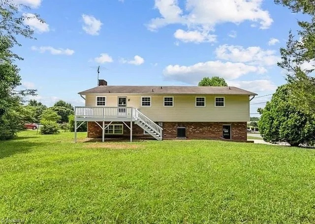 $2,000 | 4501 Thomasville Road, Winston-Salem, NC 27107