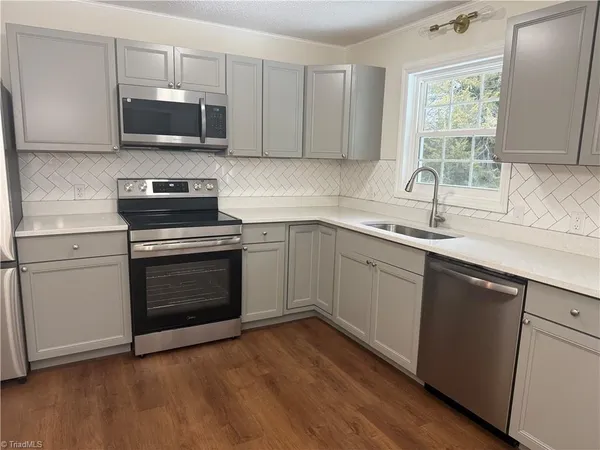 $1,800 | 4501 Thomasville Road, Winston-Salem, NC 27107