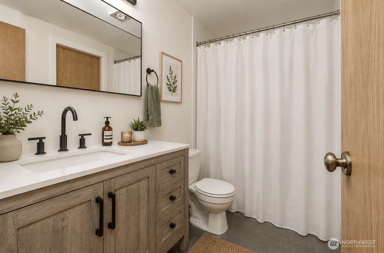 17311 119th Lane Southeast, Unit 3 Renton, WA 98058 - Photo 5 of 34