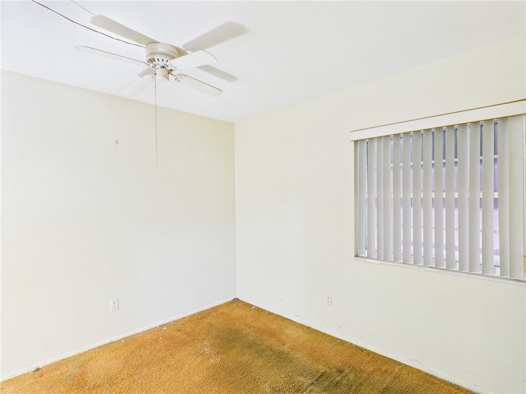2265 14th Avenue Southwest Vero Beach, FL 32962 - Photo 10 of 20 a view of an empty room