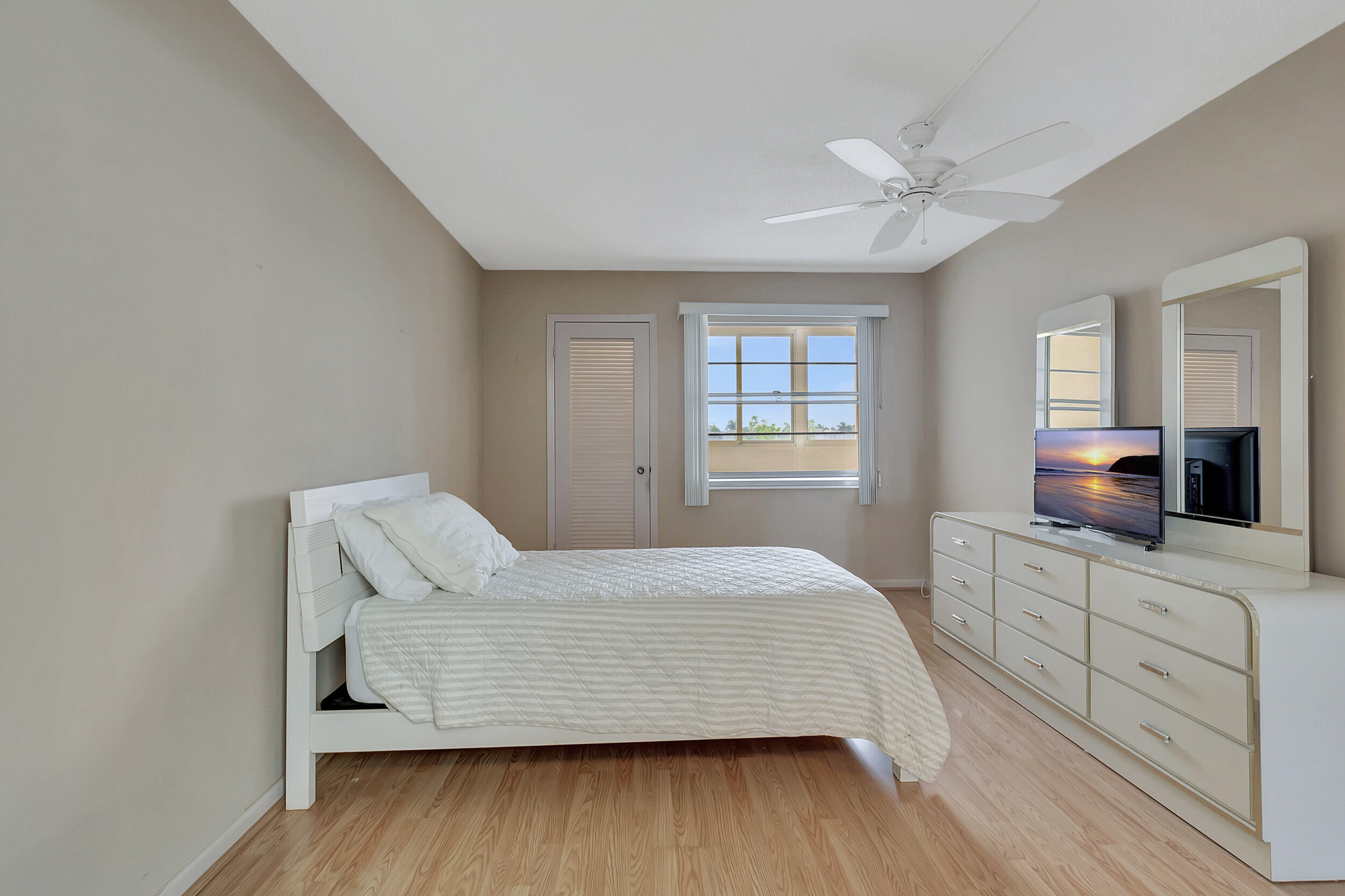 4054 Lincoln C Boca Raton, FL 33434 - Photo 17 of 67 Bedroom