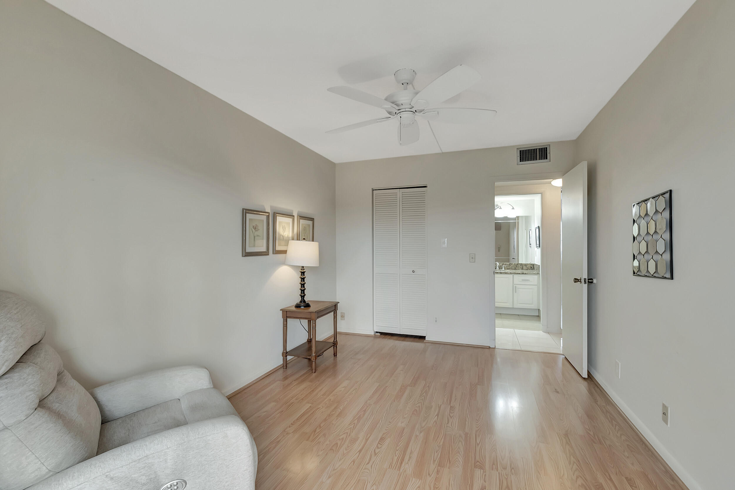 4054 Lincoln C Boca Raton, FL 33434 - Photo 23 of 67 Guest BR