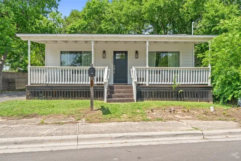 $370,000 | 306 Juarez Street, San Marcos, TX 78666
