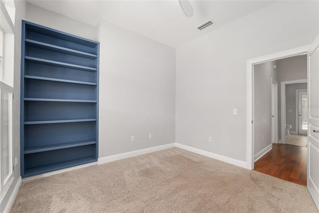 10511 Southwest 17th Place Gainesville, FL 32607 - Photo 39 of 77