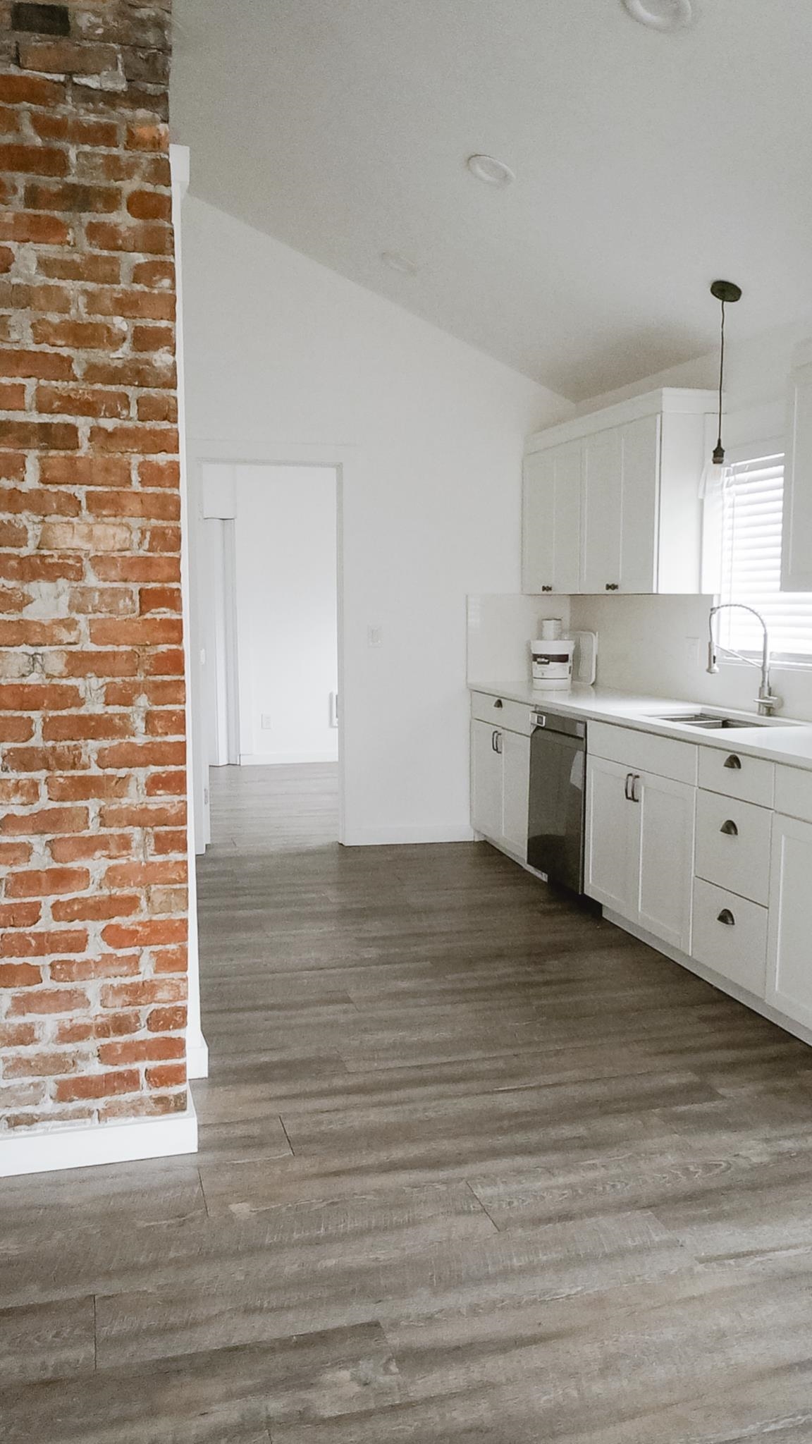 4427 North Washington Street Spokane, WA 99205 - Photo 3 of 13