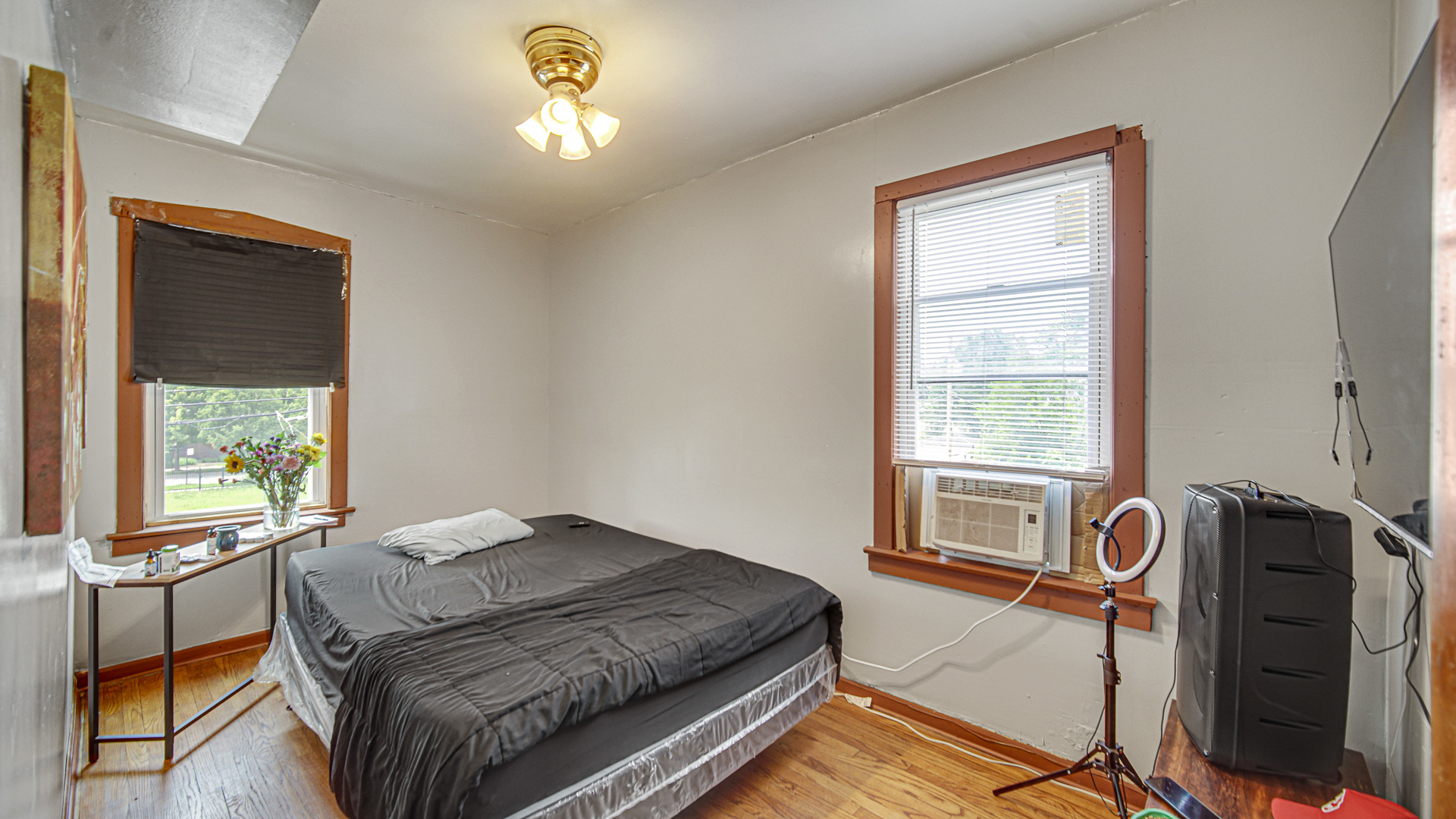 1634 West 68th Street Chicago, IL 60636 - Photo 32 of 34