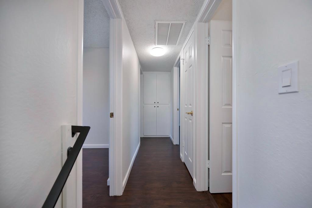 5908 Casa Alegre Carmichael, CA 95608 - Photo 14 of 38