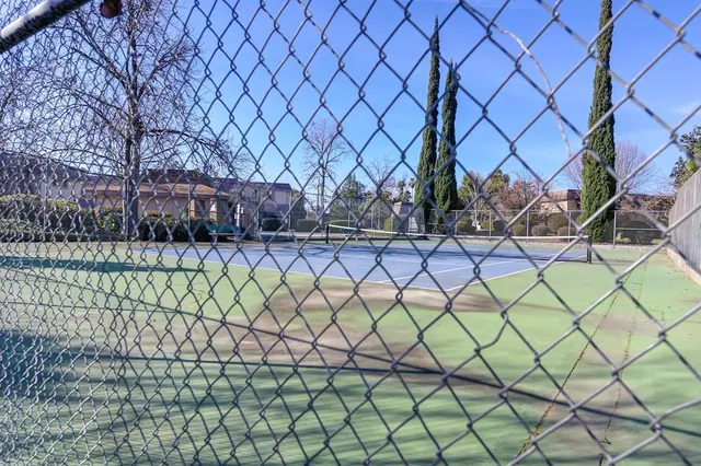 $299,000 | 5908 Casa Alegre, Carmichael, CA 95608