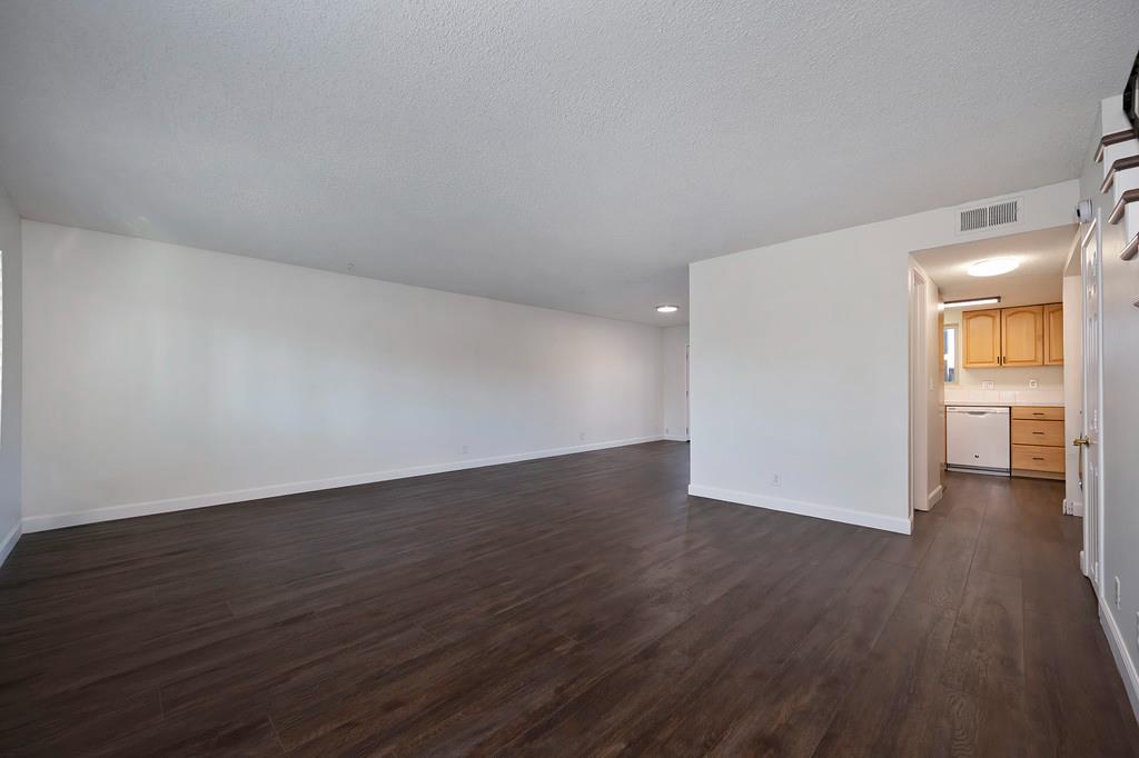 5908 Casa Alegre Carmichael, CA 95608 - Photo 5 of 38