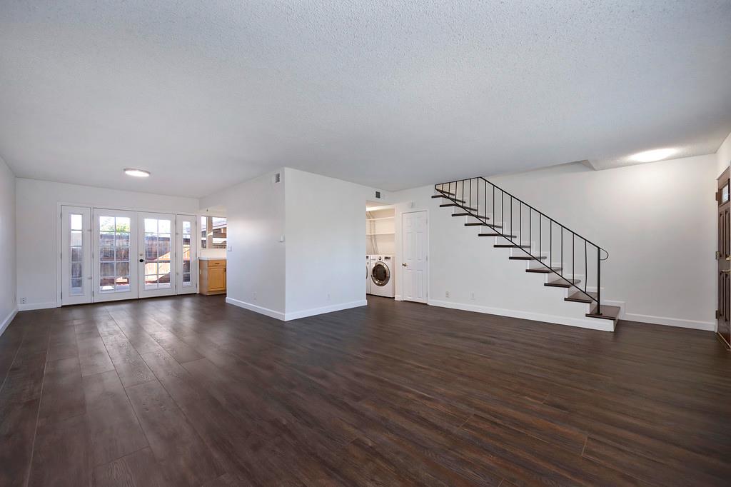 5908 Casa Alegre Carmichael, CA 95608 - Photo 6 of 38