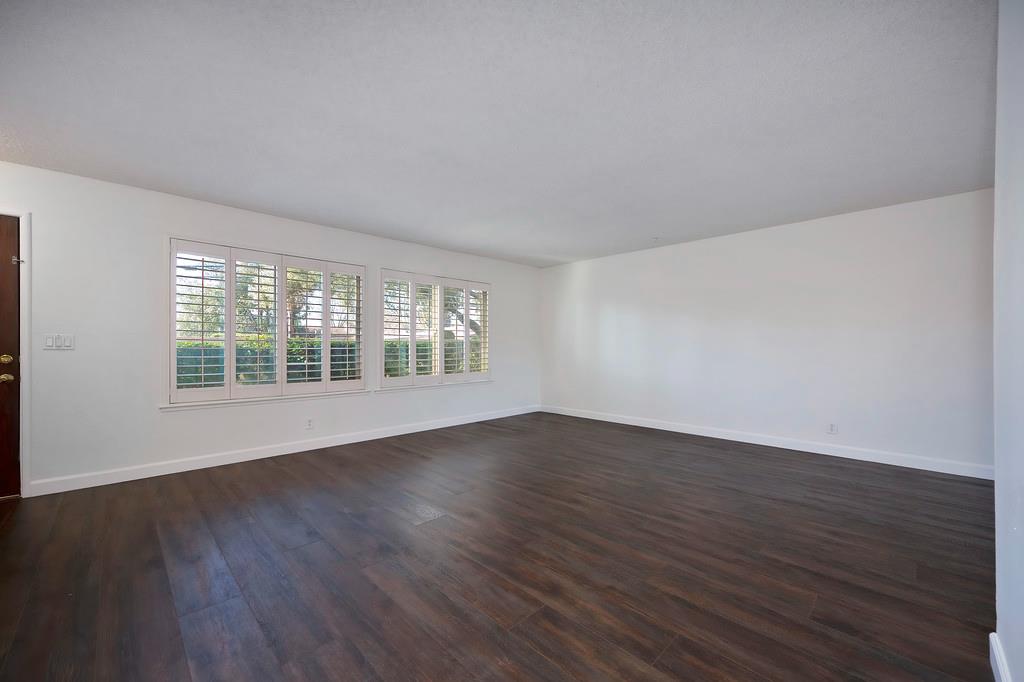 5908 Casa Alegre Carmichael, CA 95608 - Photo 8 of 38