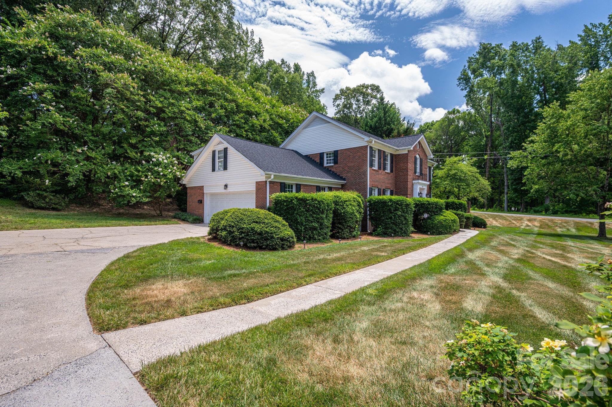 1308 Dumbarton Road Gastonia, NC 28054 - Photo 3 of 48