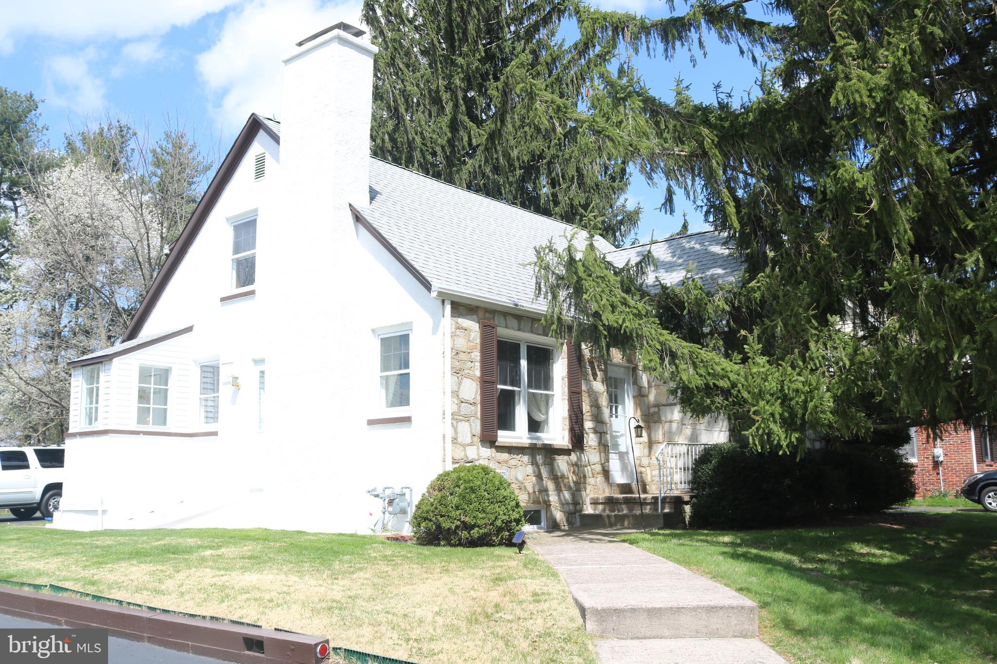 158 West Upper Ferry Road Ewing, NJ 08628 - Photo 1 of 41 Exteroie Front