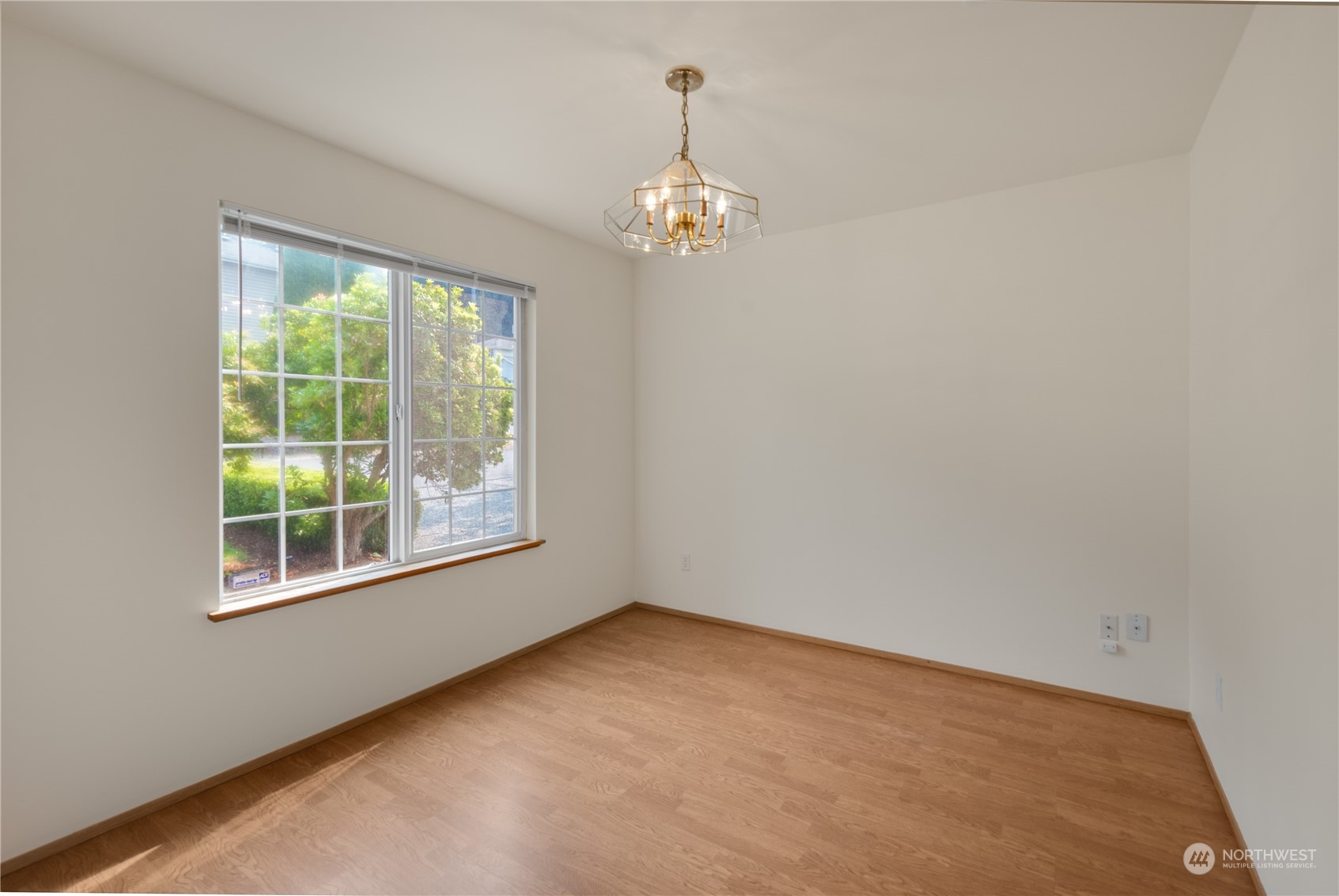 2313 211th Street Southeast Bothell, WA 98021 - Photo 9 of 25