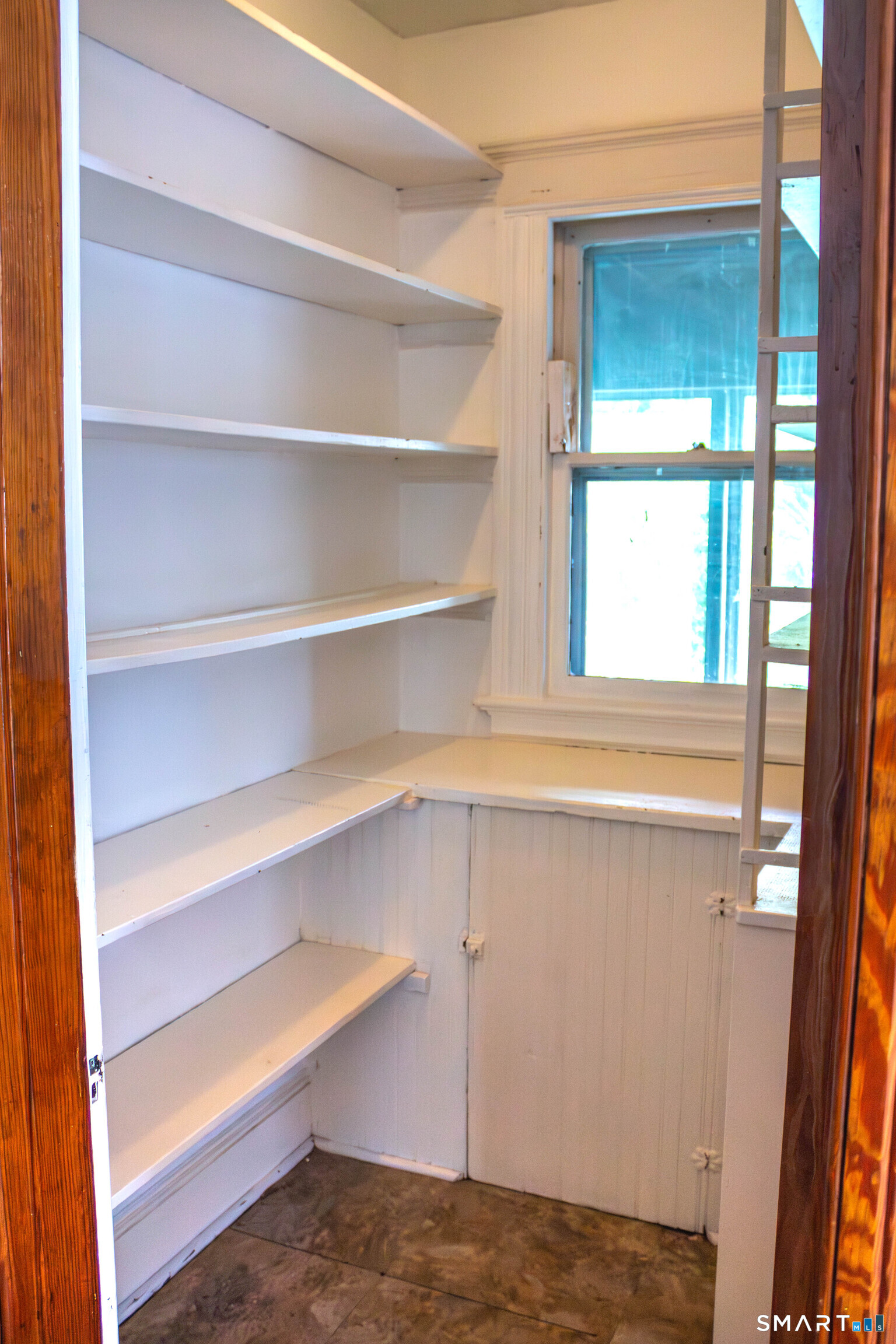 405 Wilson Street, Unit 2 Waterbury, CT 06708 - Photo 3 of 10