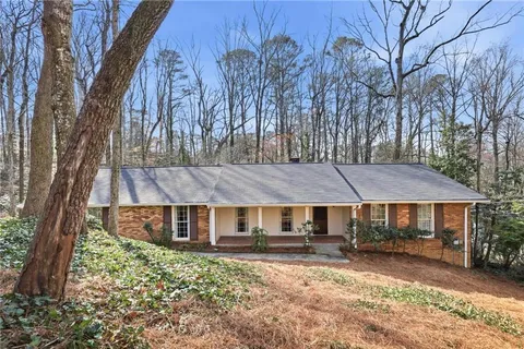 $550,000 | 6900 Castleton Drive Northwest, Atlanta, GA 30328