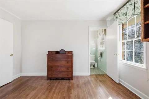 $550,000 | 6900 Castleton Drive Northwest, Atlanta, GA 30328