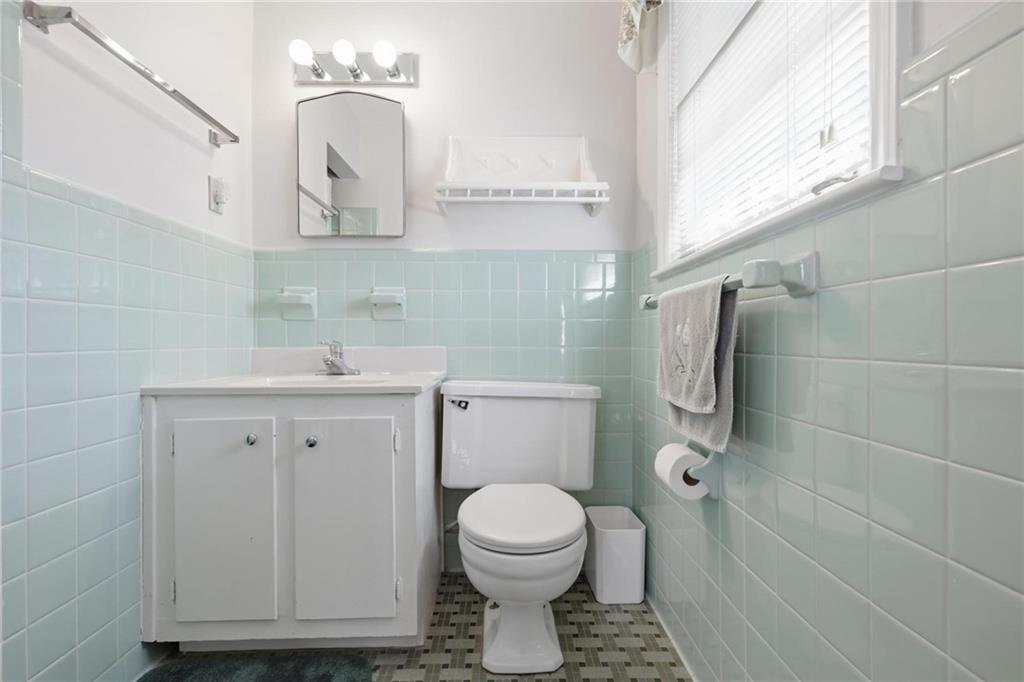 6900 Castleton Drive Northwest Atlanta, GA 30328 - Photo 28 of 42