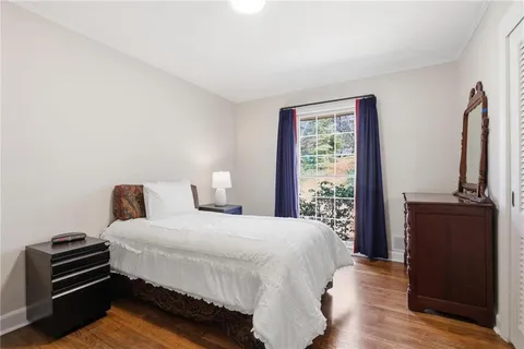 $550,000 | 6900 Castleton Drive Northwest, Atlanta, GA 30328