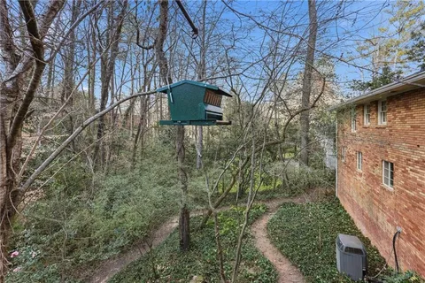 $550,000 | 6900 Castleton Drive Northwest, Atlanta, GA 30328