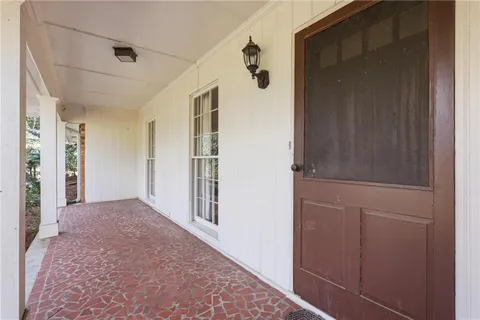 $550,000 | 6900 Castleton Drive Northwest, Atlanta, GA 30328