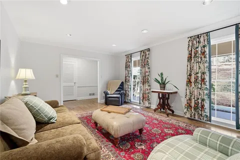 $550,000 | 6900 Castleton Drive Northwest, Atlanta, GA 30328