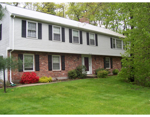61 Johnson Road Winchester, MA 01890 - Photo 1 of 17 Gallery Image 1