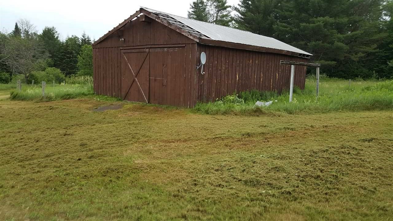 90 Lang Road Milan, NH 03588 - Photo 3 of 40 Gallery Image 3