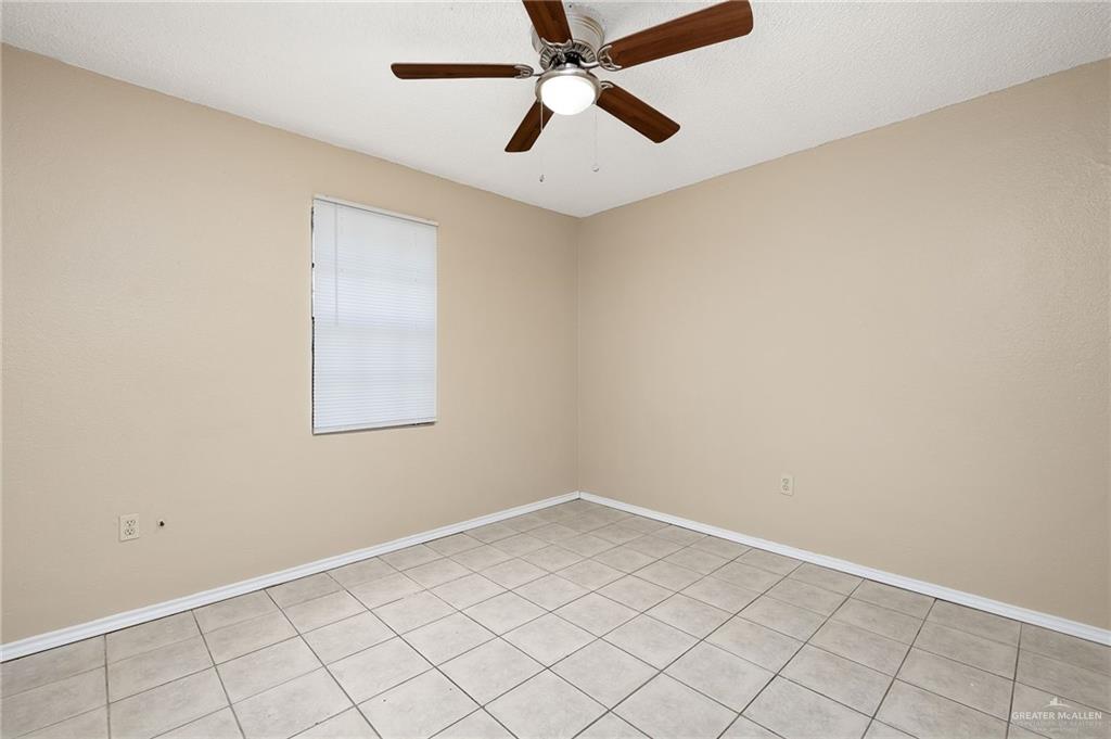 825 West First Street, Unit 3 Mission, TX 78572 - Photo 7 of 11